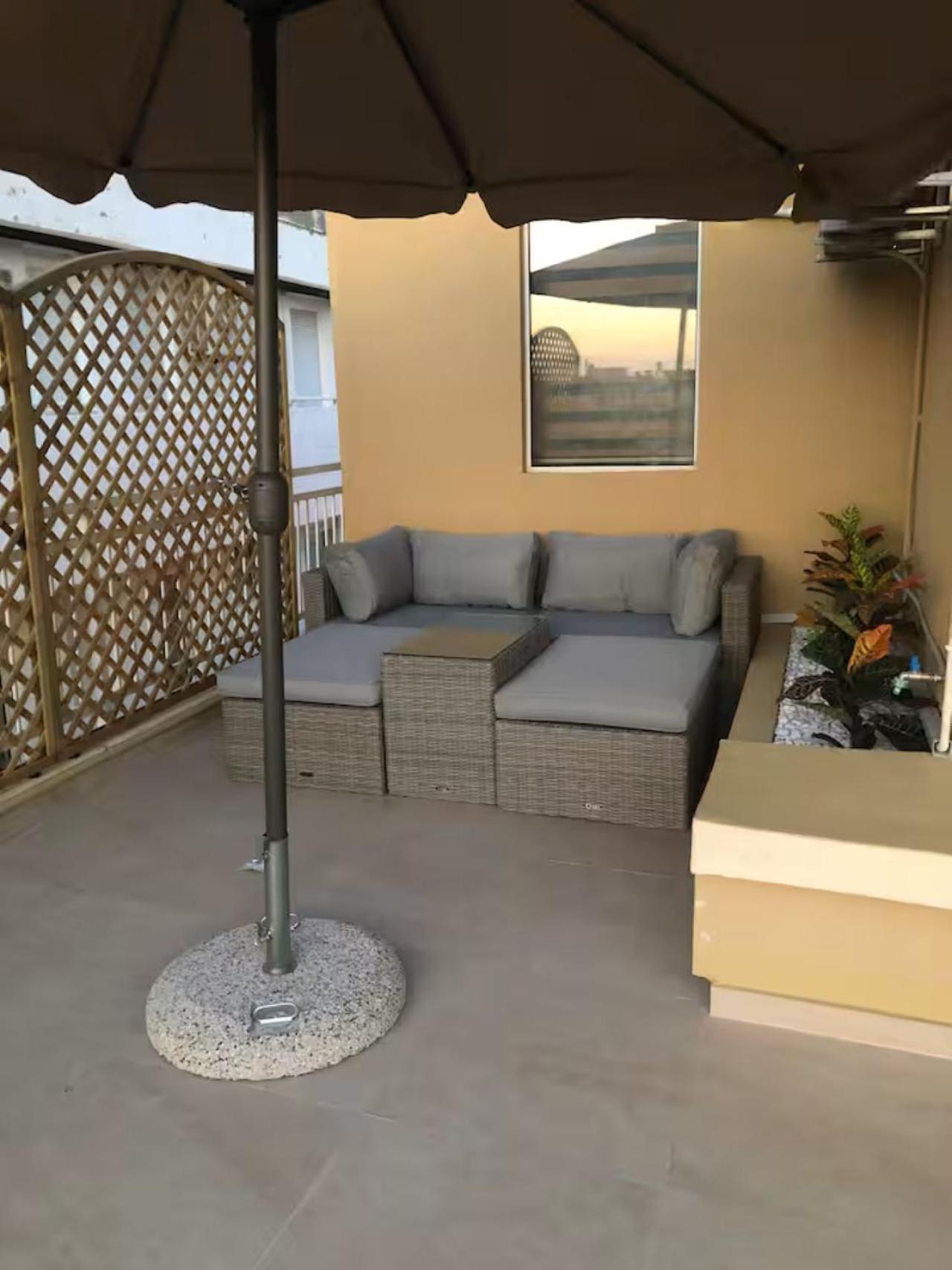 Ea Center Sky Terrace Appartement